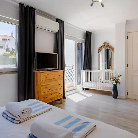 3 Bed Lakeside Village Quinta Do * Faro