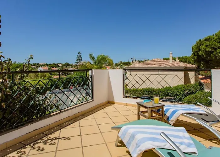 3 Bed Lakeside Village Quinta Do Casa vacanze Distretto di Faro
